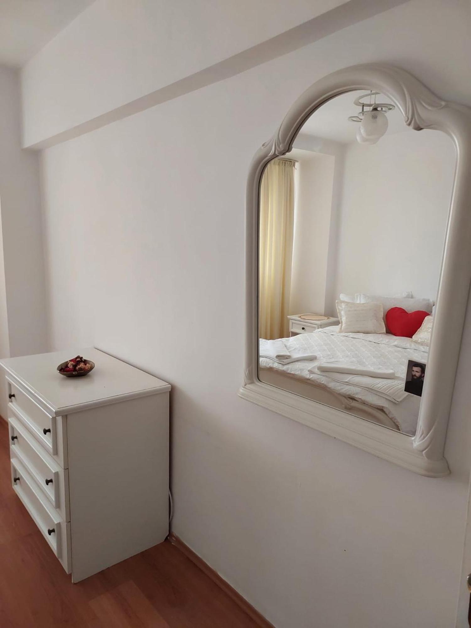 Panorama Mega Apartament Pantelimon Bukarest Kültér fotó
