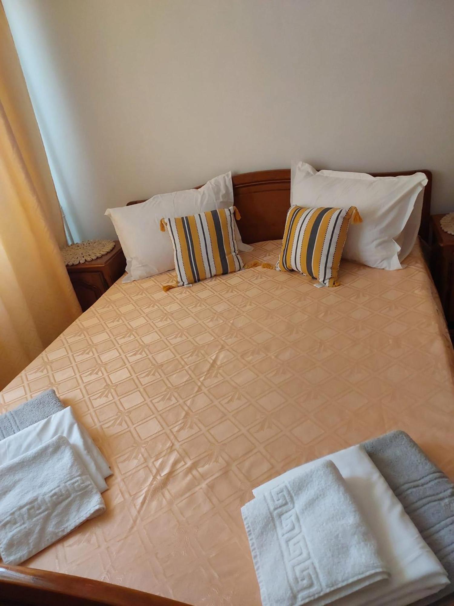 Panorama Mega Apartament Pantelimon Bukarest Kültér fotó