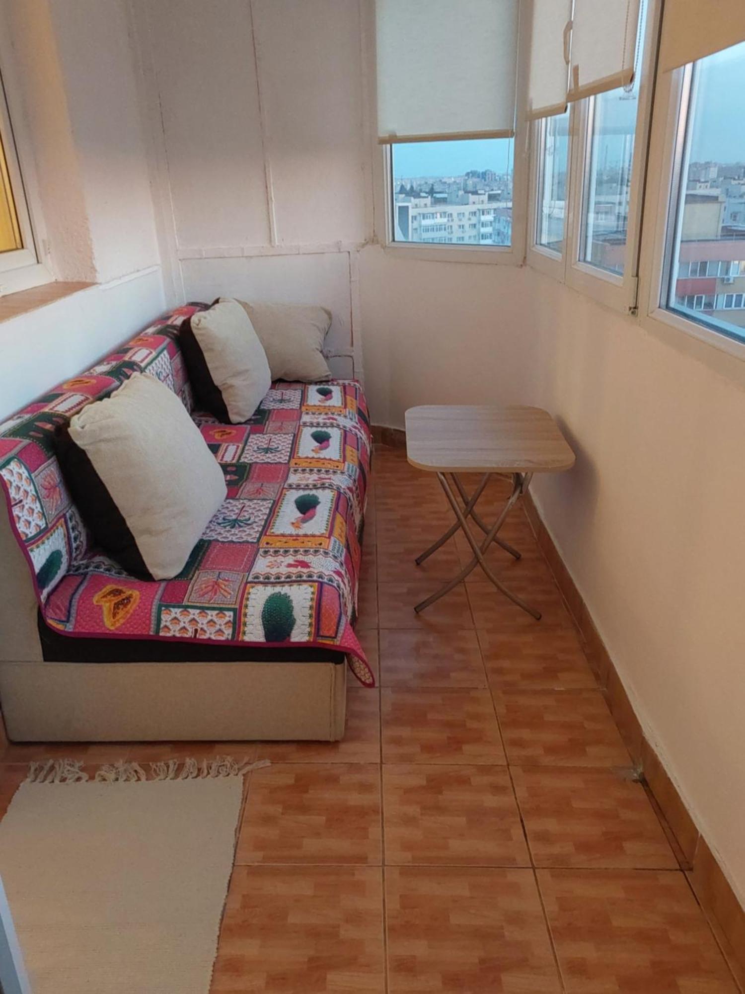 Panorama Mega Apartament Pantelimon Bukarest Kültér fotó